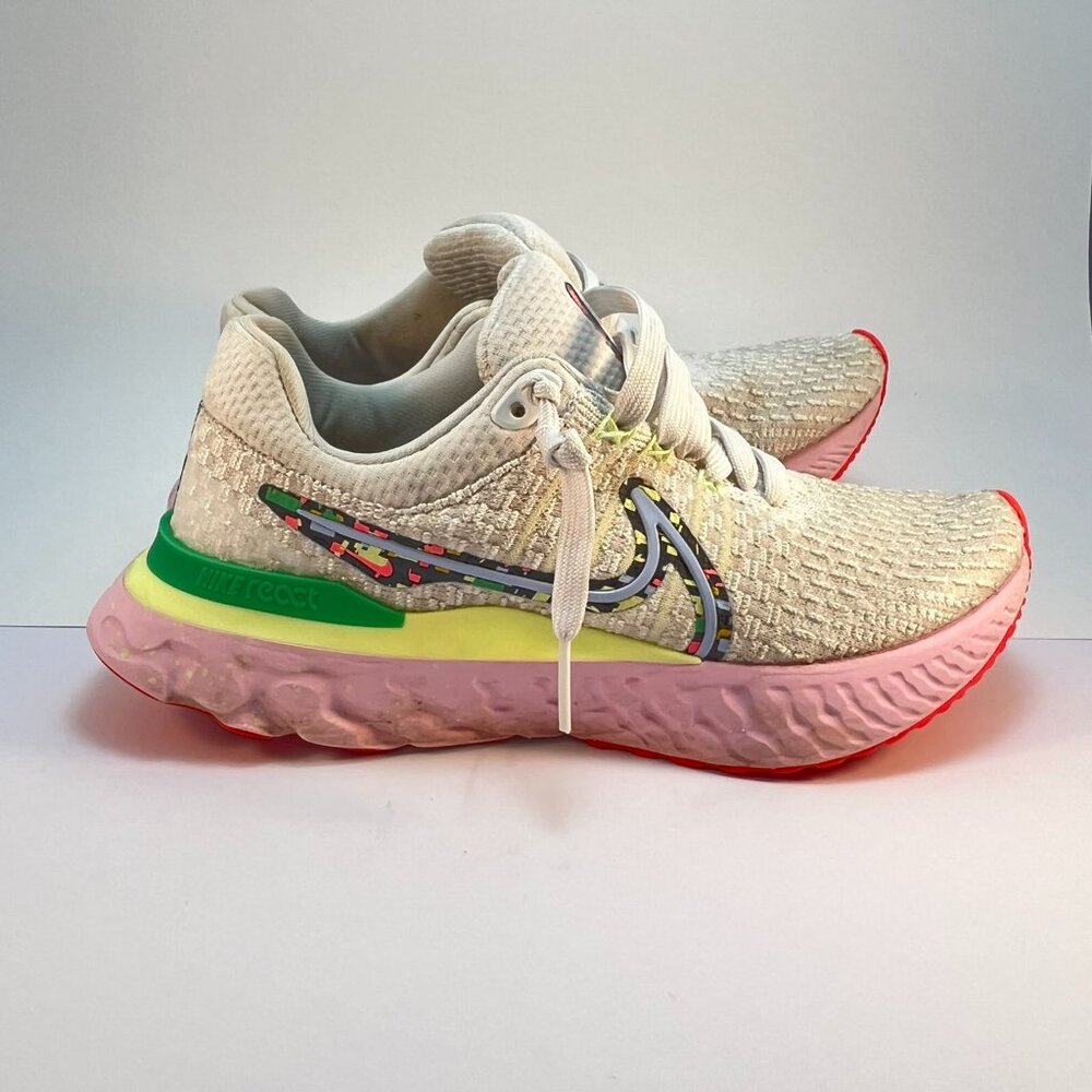 Nike React Infinity Run Flyknit 3 Confetti running shoe - Size 6.5, women's